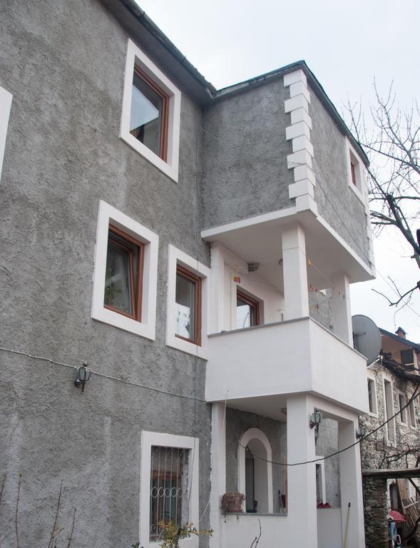 Tropoje 阿斯特宾馆酒店 外观 照片